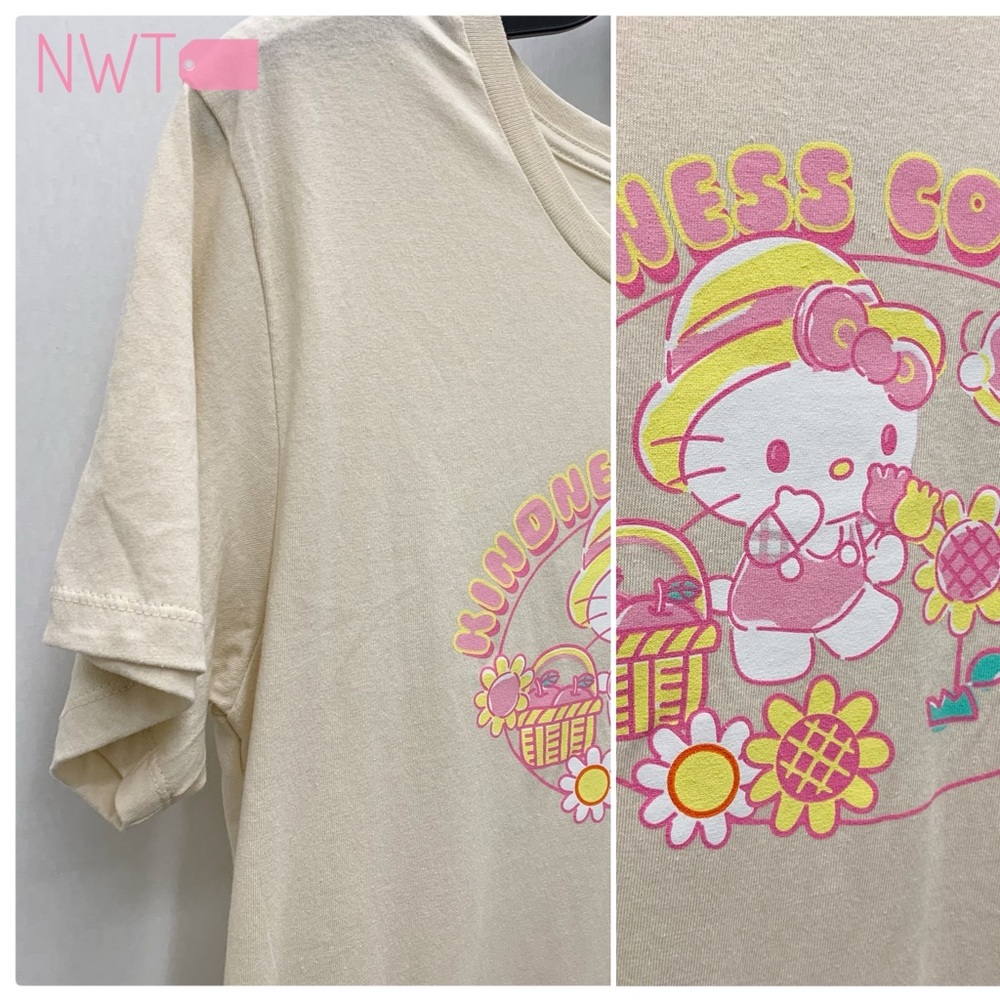 🎀(NWT) NEW! HELLO KITTY Beige Kindness Counts Picnic Classic Tee Shirt